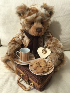 Charlie Bear Hob Nob