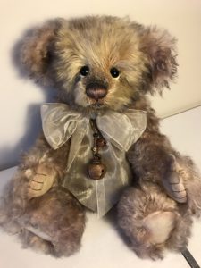 charlie-bears-artio