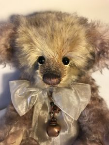 Charlie Bear Artio (face)