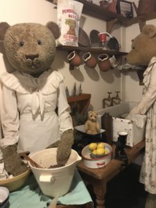 Bear Museum; Lady Cooks