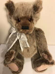 curiosity-cupboard-collection-charlie-bear-secrets