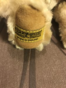 curiosity-cupboard-collection-merrythought-bookworm-bear-foot-tag