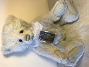 charlie-bears-darby-tags